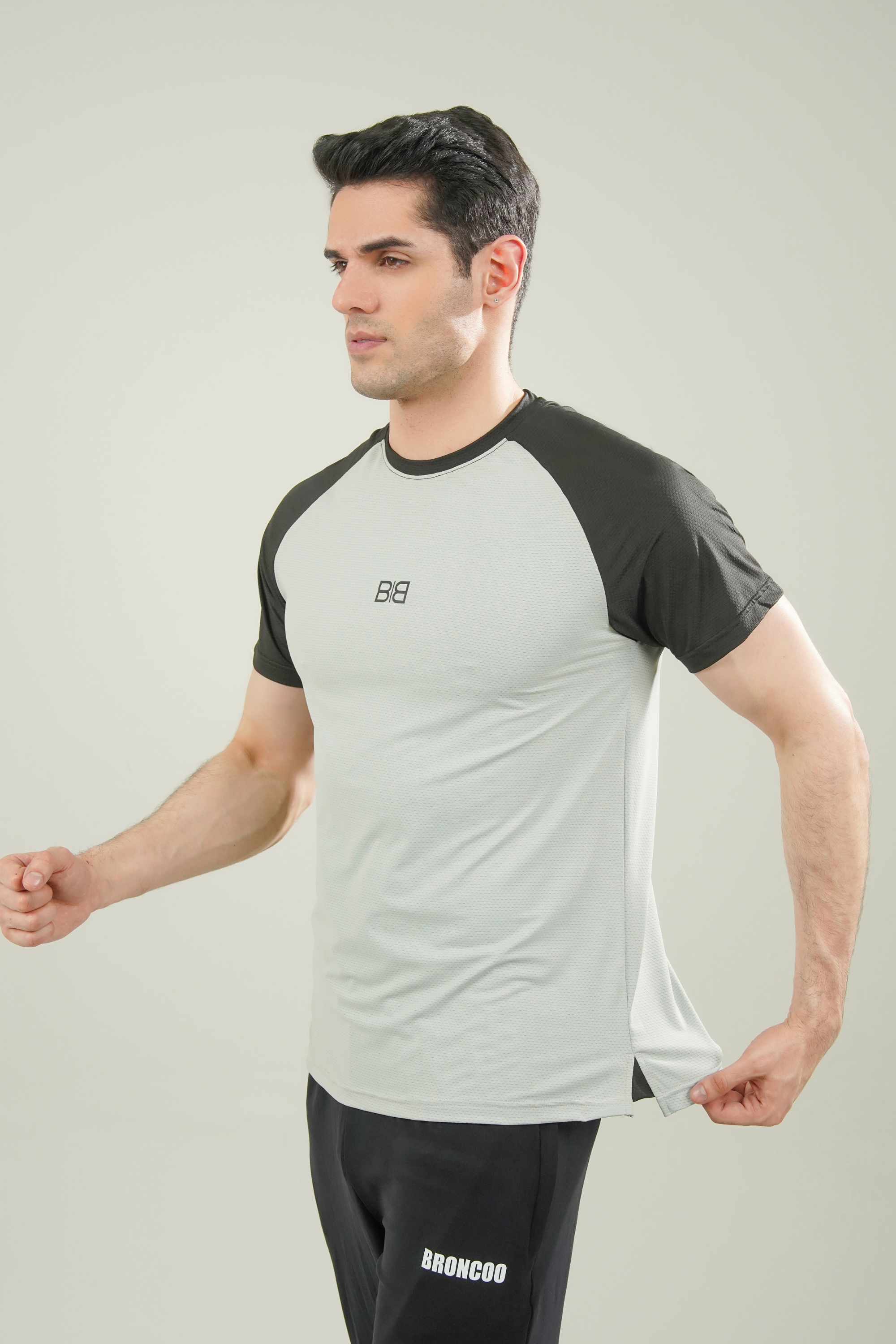 Performance Mesh T-Shirt - Light Grey