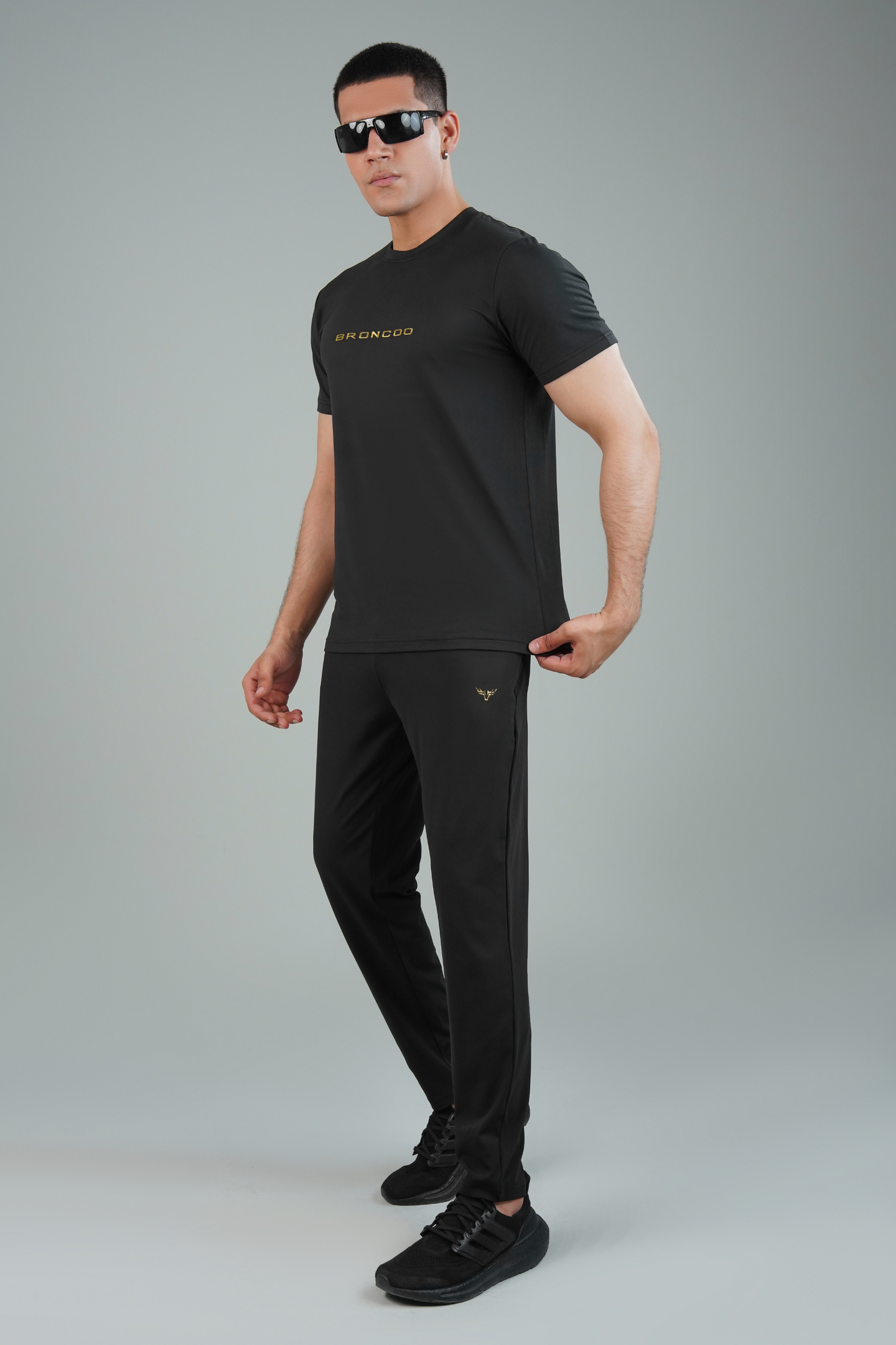 Broncoo Gold Tech Tracksuit