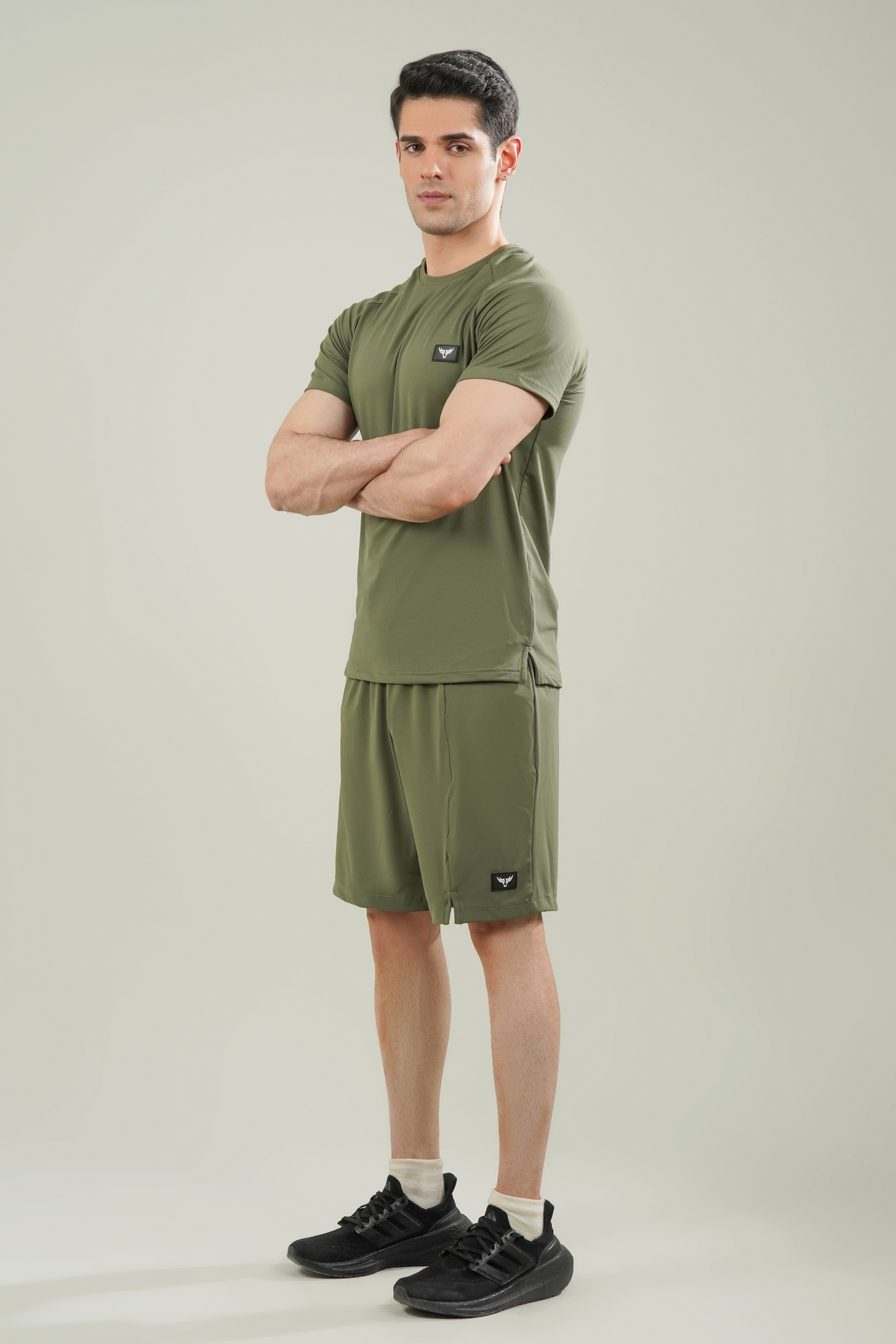 Broncoo Elevon Shorts Set
