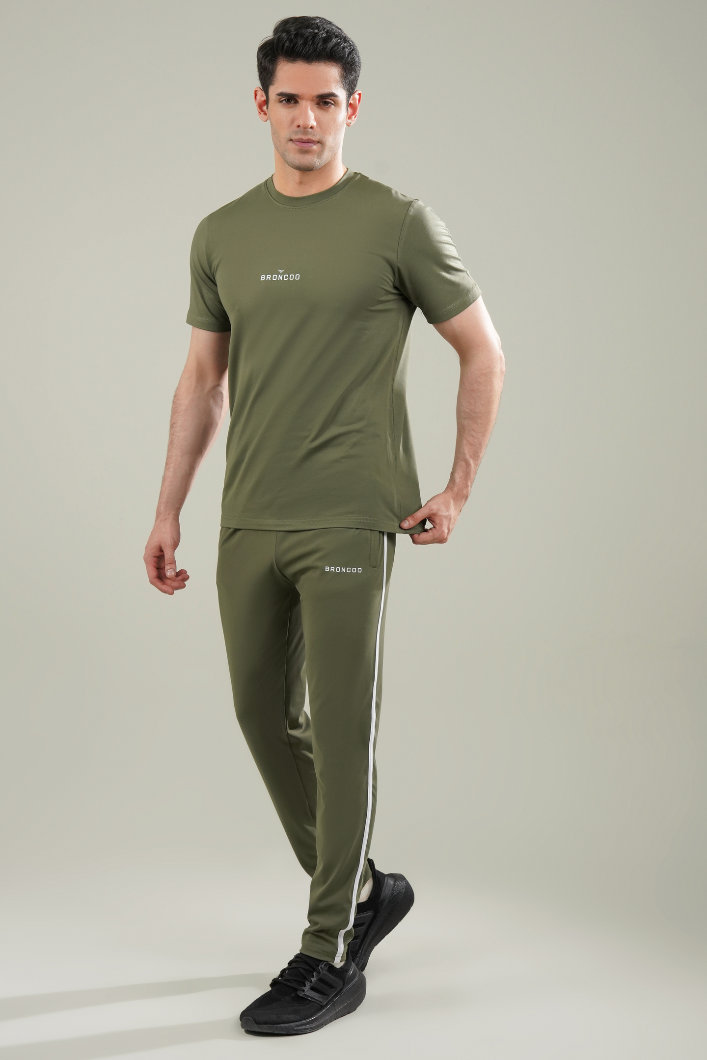 Broncoo Army Premium Tracksuit