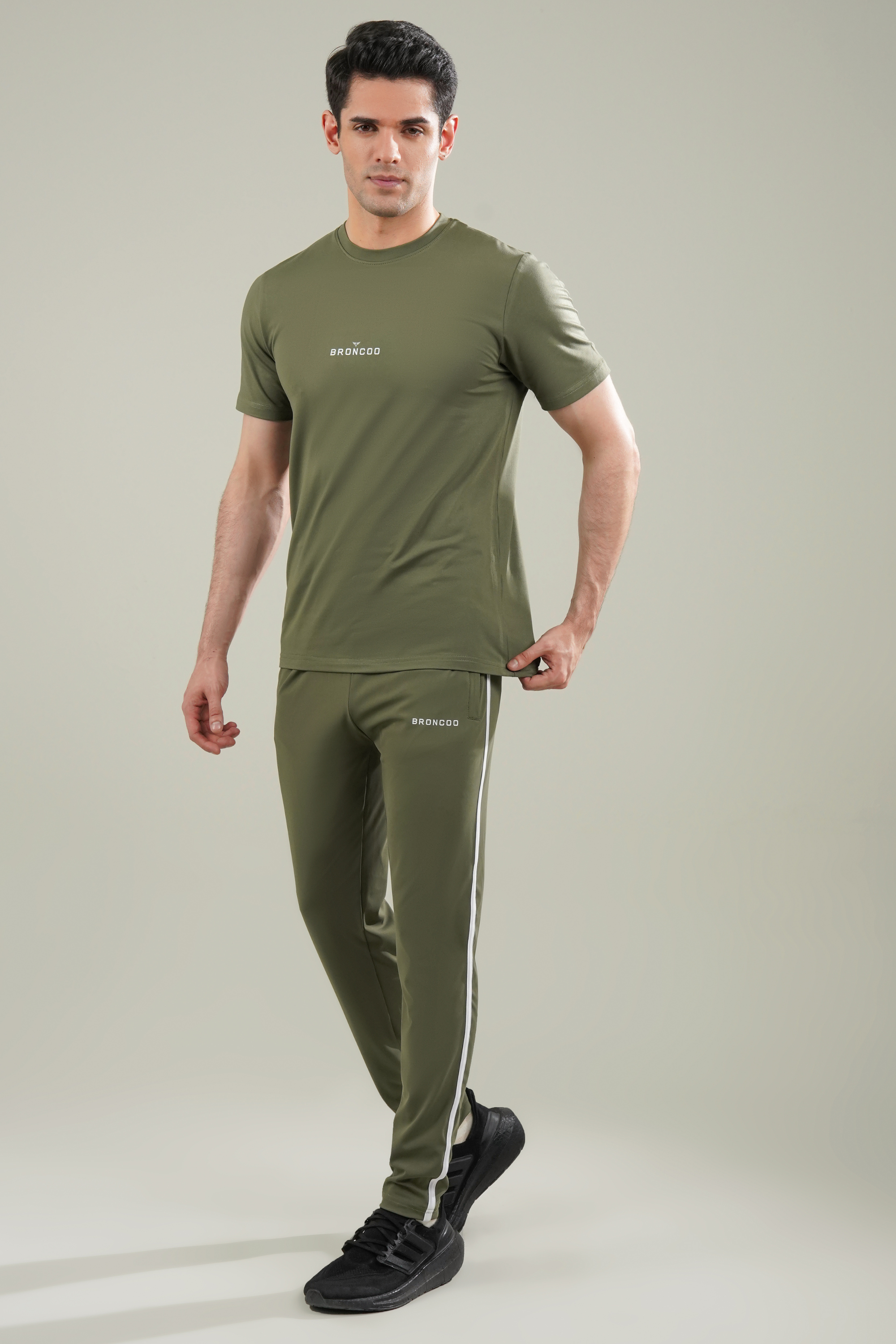 Broncoo Army Premium Tracksuit