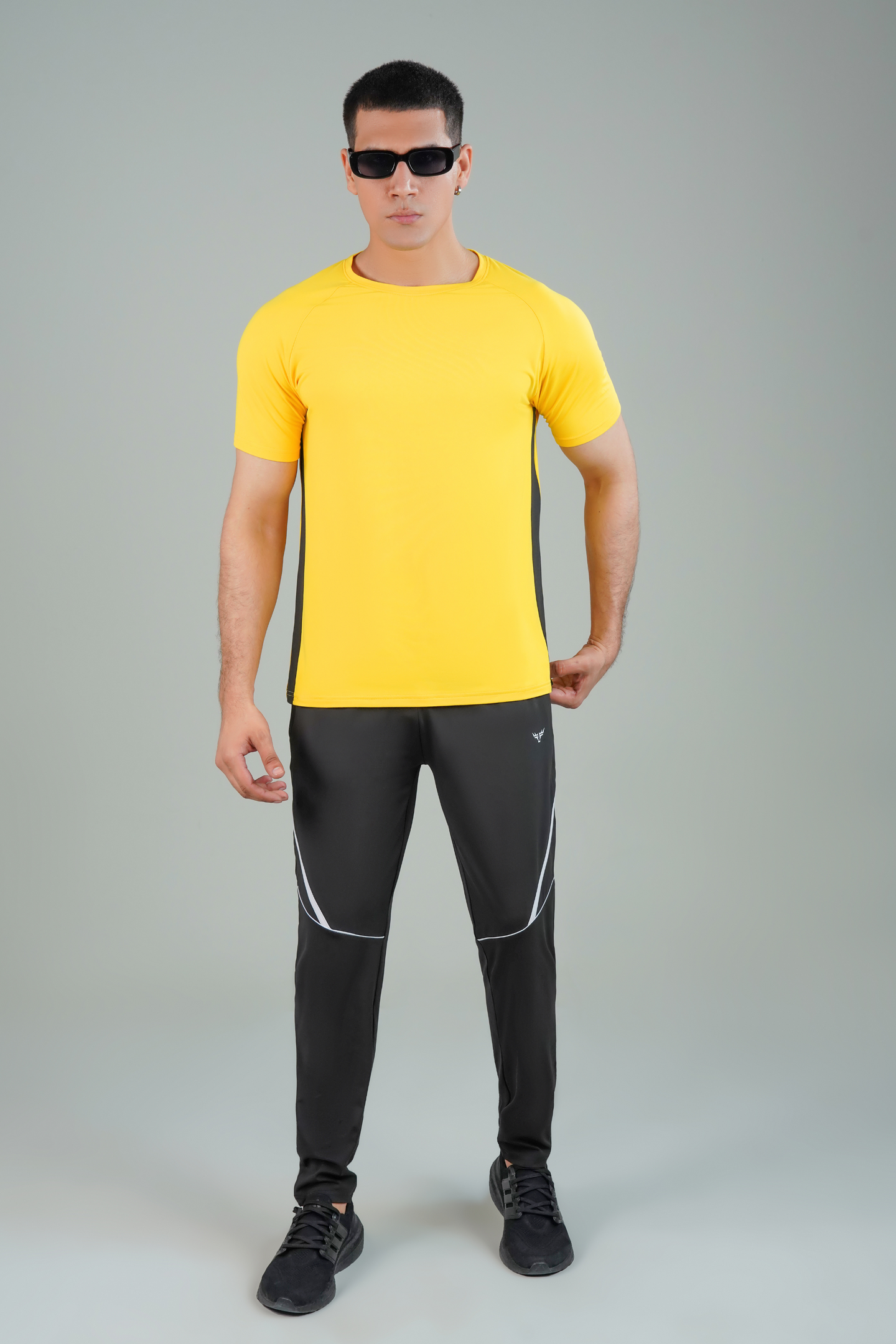 Broncoo Lumina Tracksuit