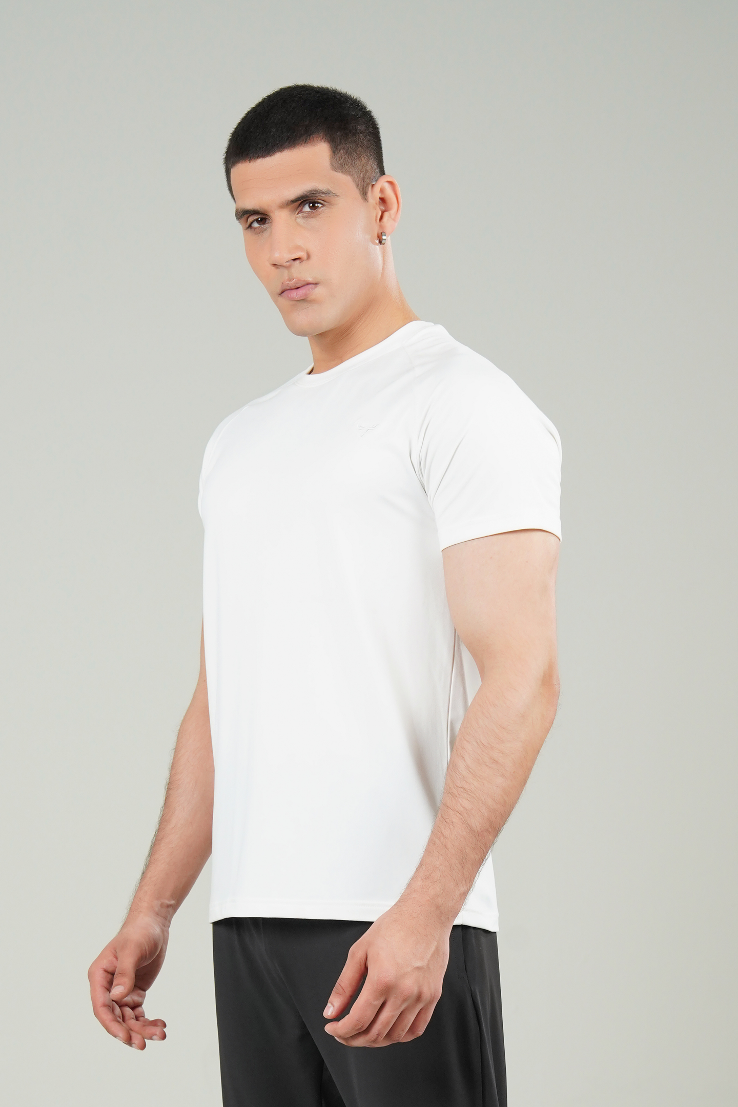 Broncoo Essential T-Shirt - White