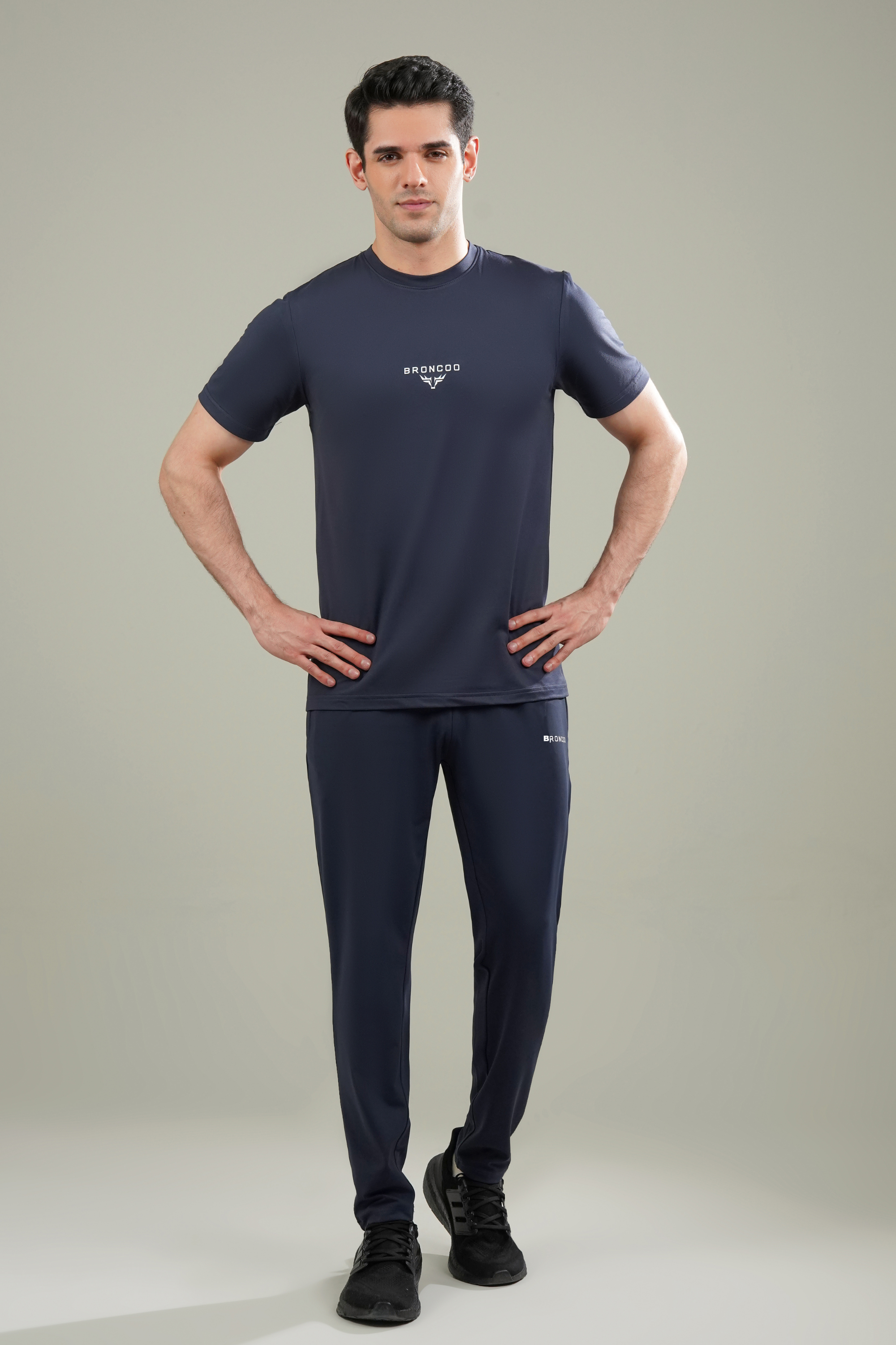 Broncoo ProFit Tracksuit