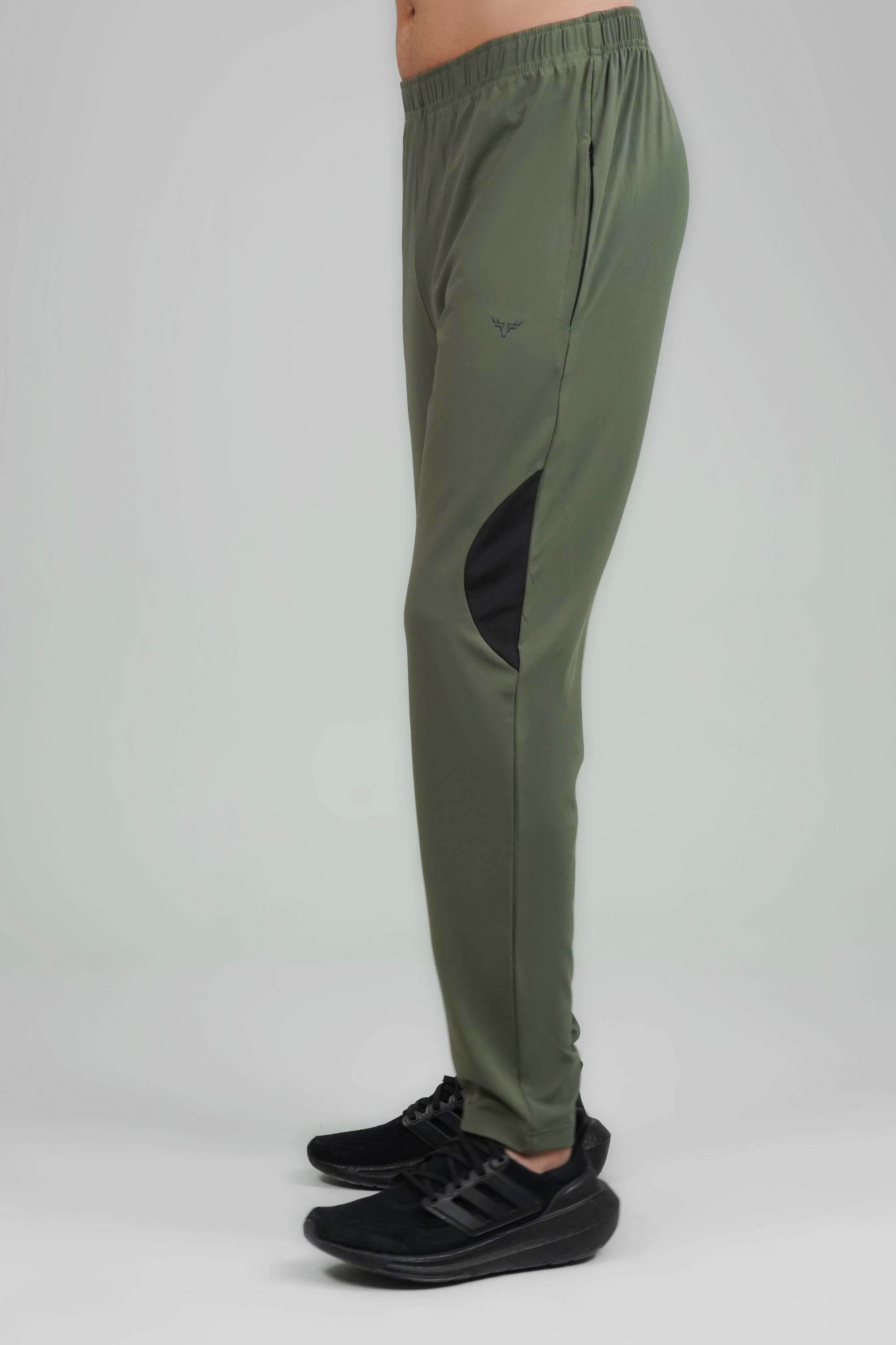 Broncoo Battle Tracksuit