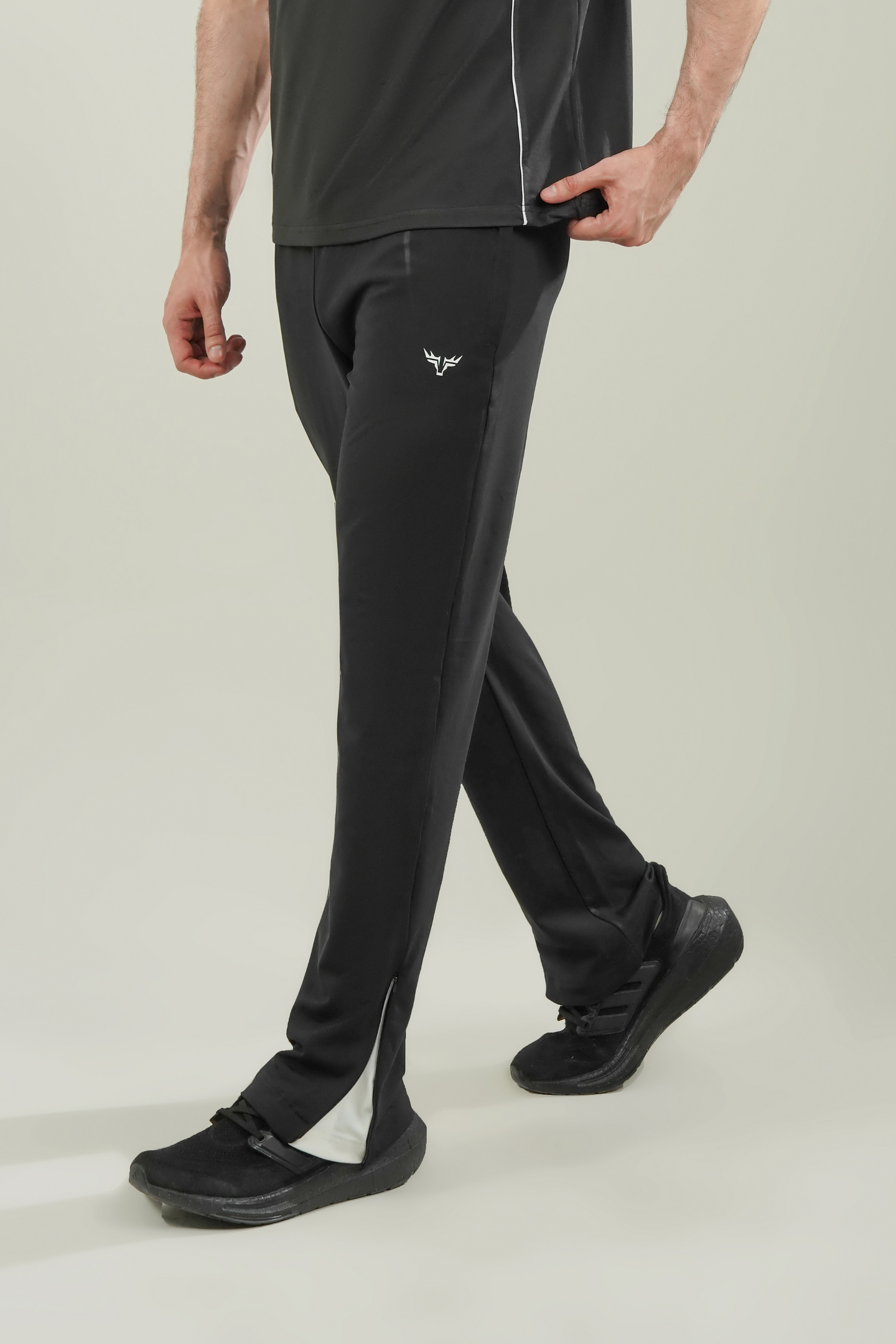 Broncoo Black Oversize Trouser