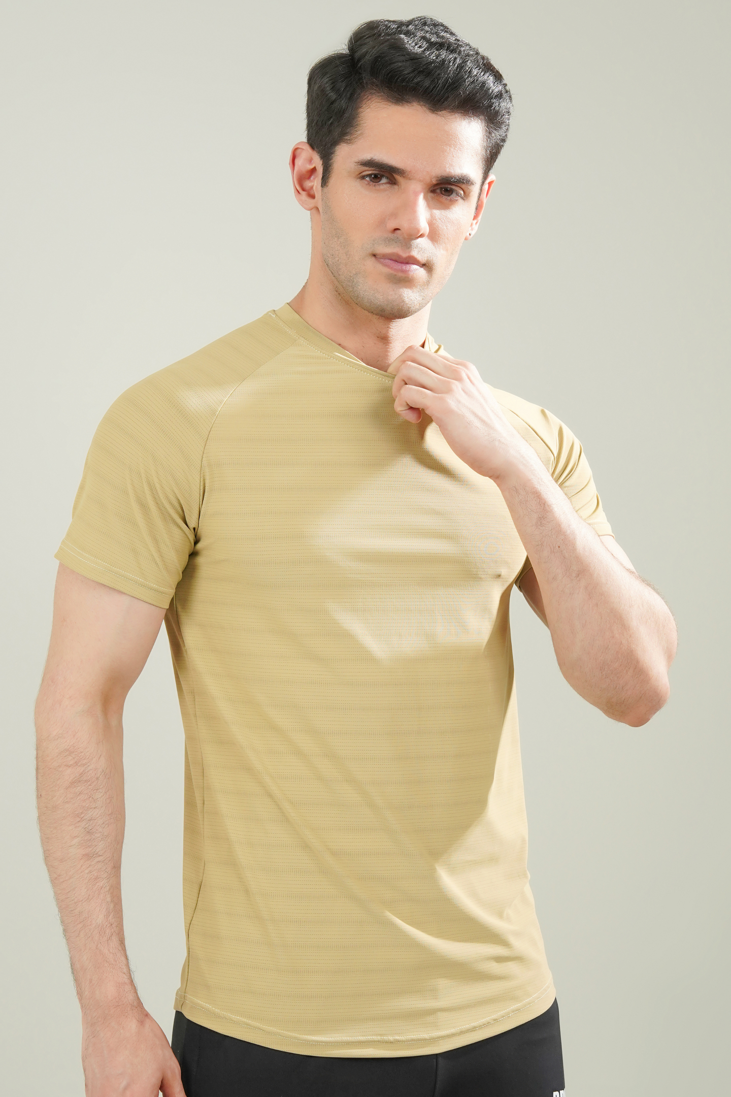 EliteFlex Performance T-Shirt - Beige