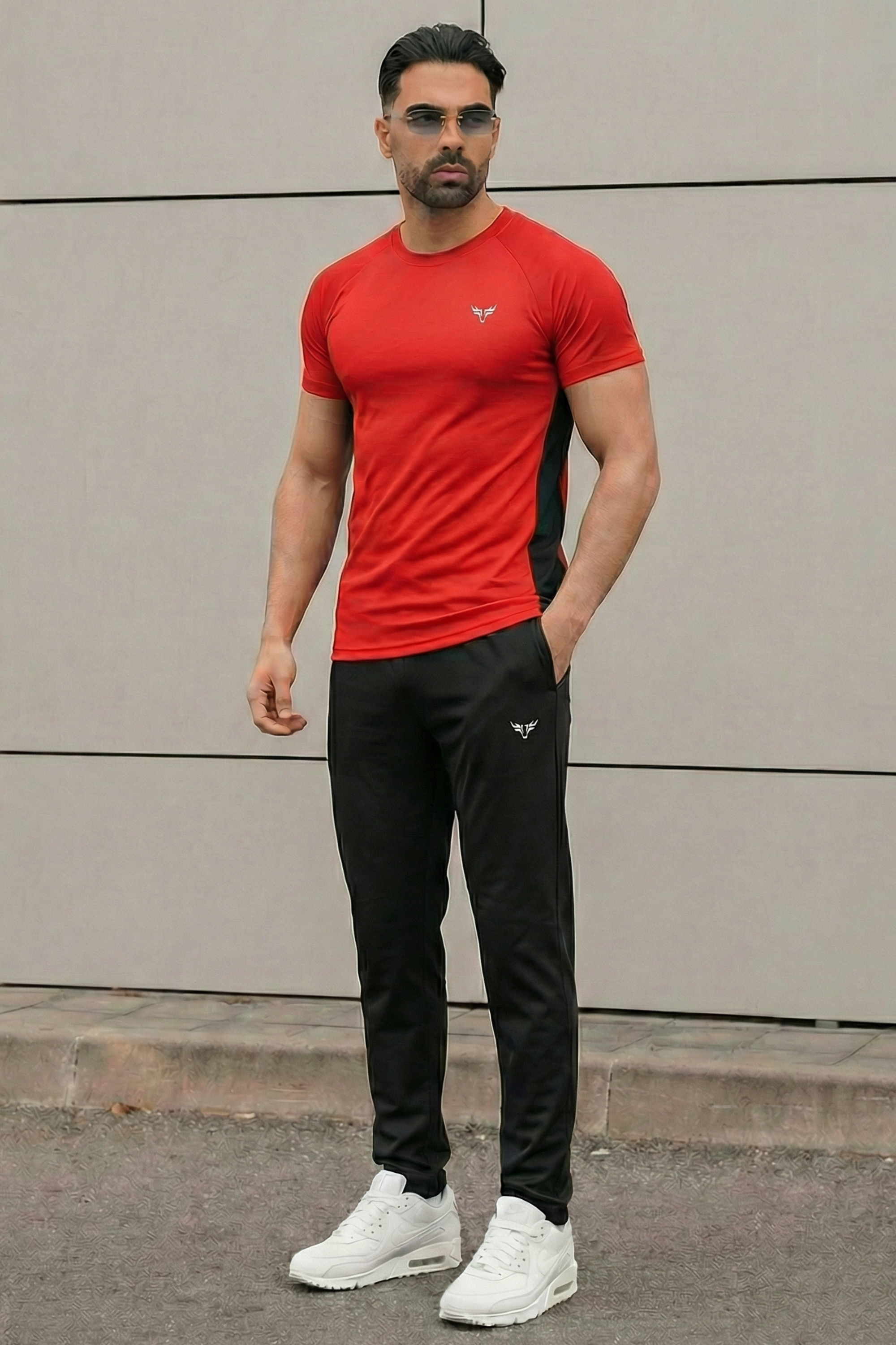 Broncoo RB Essential Tracksuit