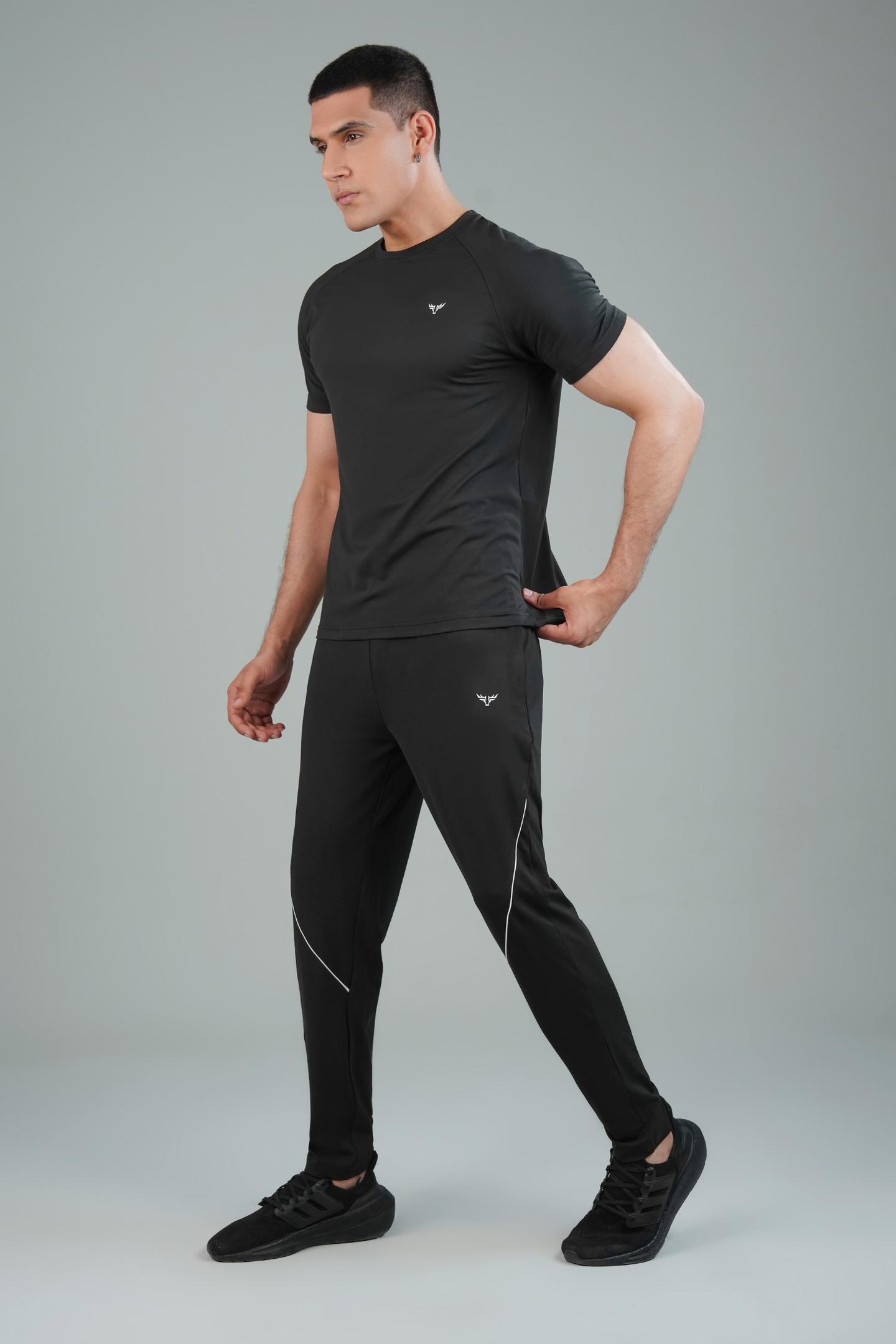 Broncoo Graphite X Tracksuit