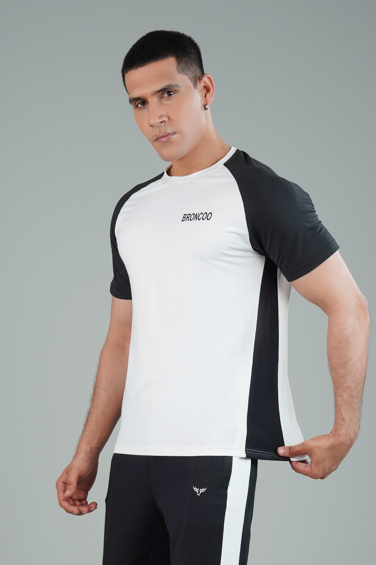 Broncoo Aesthetic T-Shirt