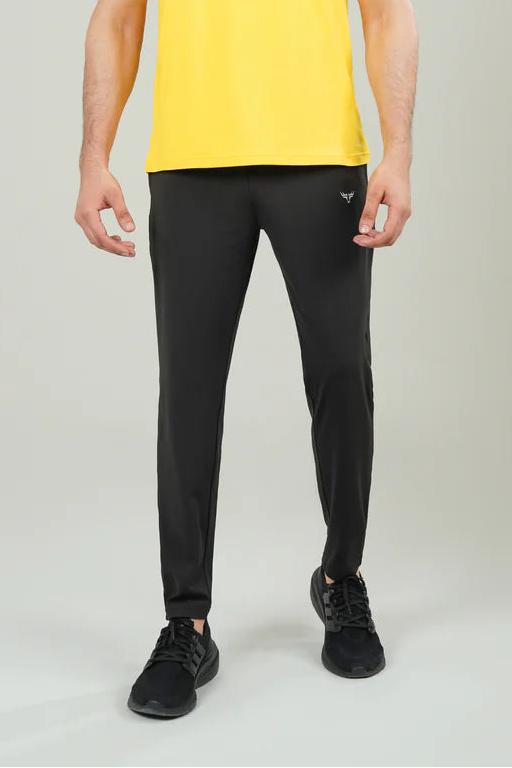 Broncoo Essential Trouser - Yellow