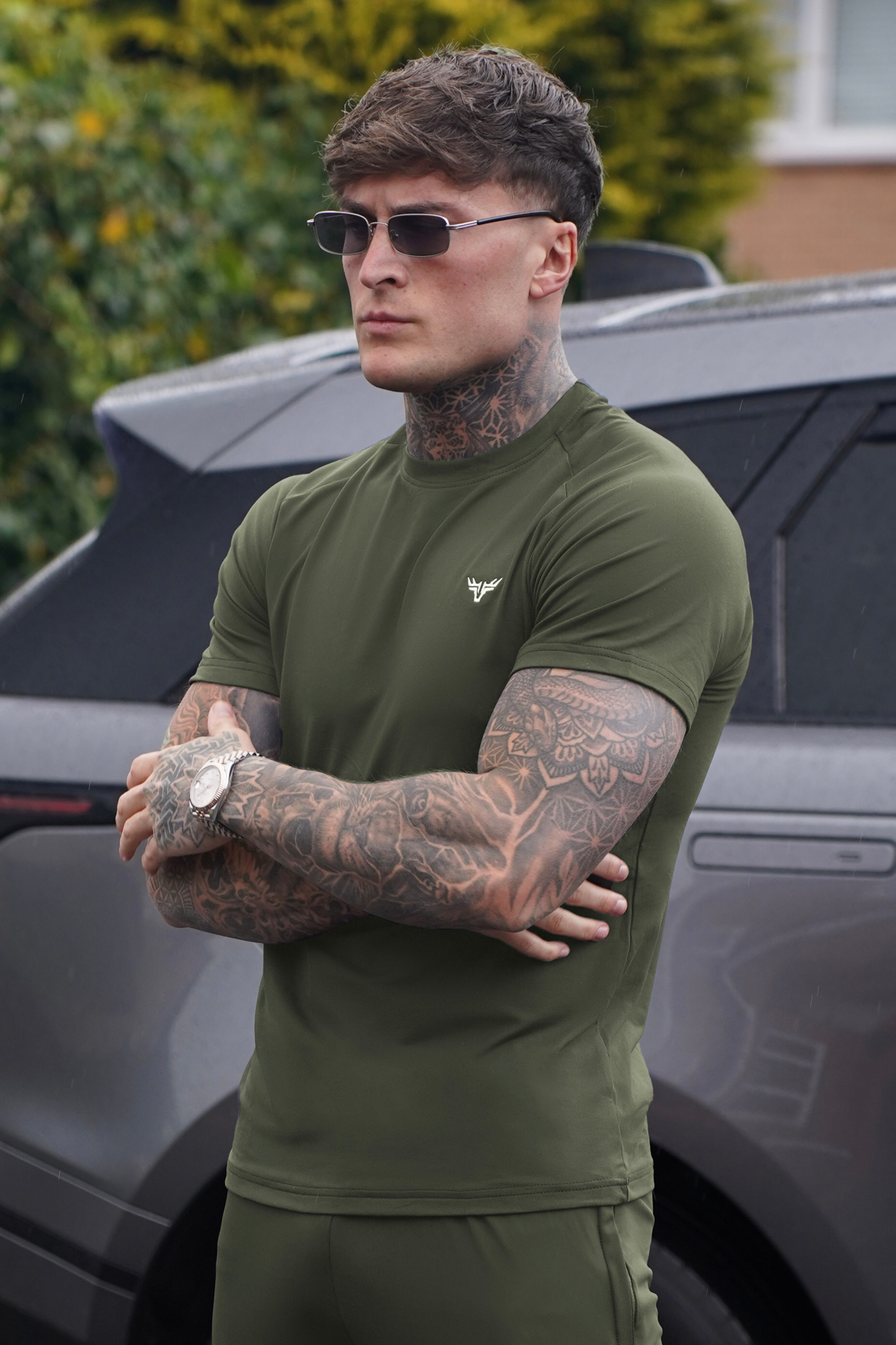 Broncoo Essential Army Green T Shirt