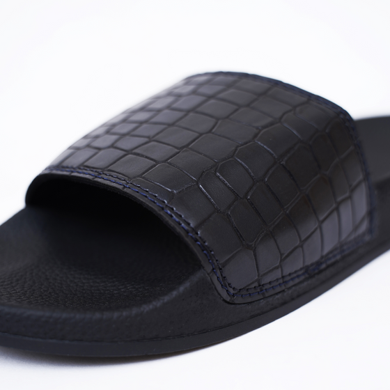 Broncoo Unisex Leather Textured Slides